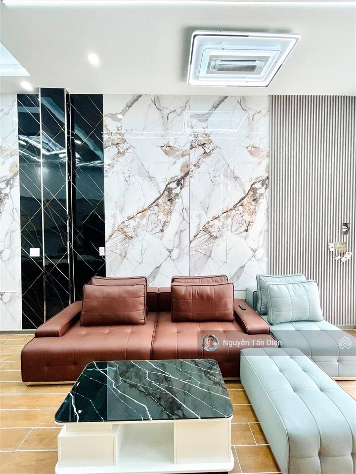 Nhà lầu trệt 3 phòng ngủ kdc phú hồng thịnh 8 chỉ 4 tỷ 1 thương lượng