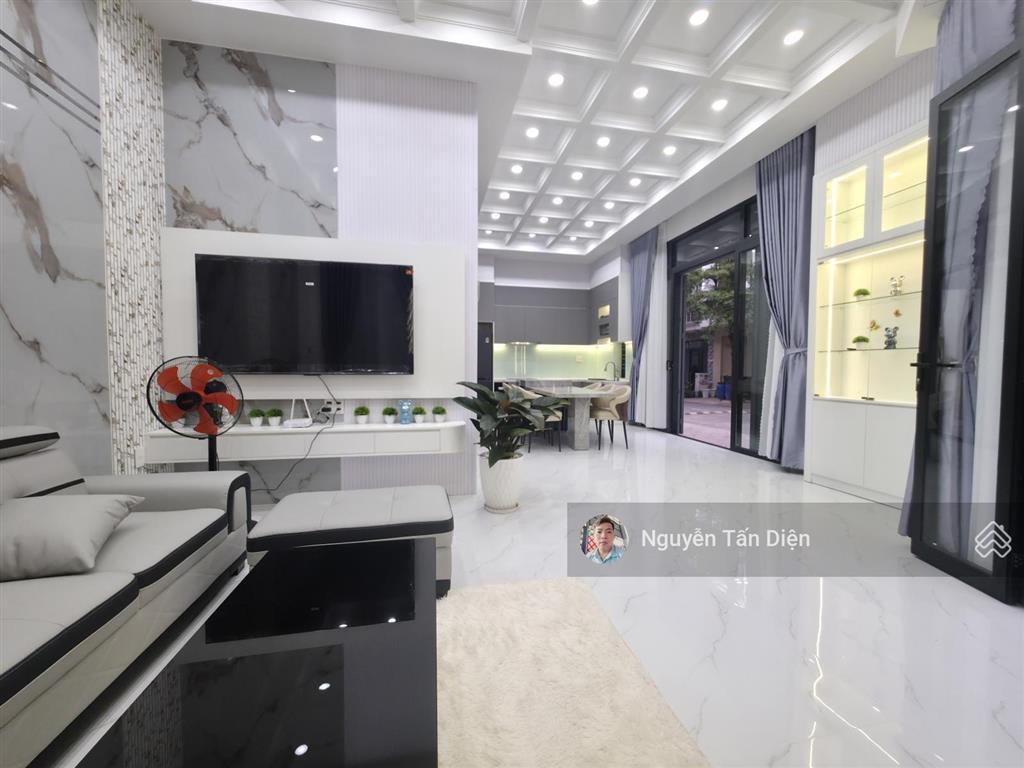 Tòa nhà văn phòng 400m2 sàn kdc phú hồng khang phú hồng đạt