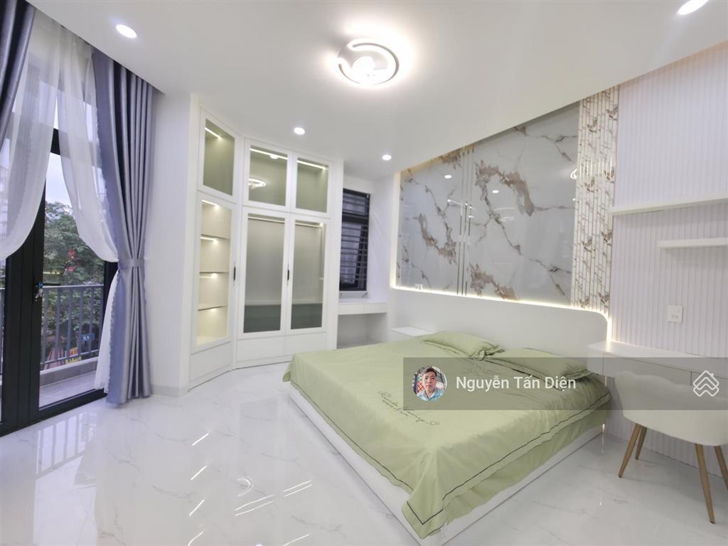 Tòa nhà văn phòng 400m2 sàn kdc phú hồng khang phú hồng đạt