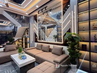 Góc 2 mặt tiền sổ hồng hoàn công chỉ 6 tỷ 150