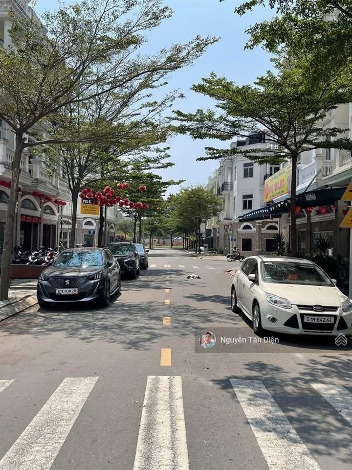 Bán cục đất kdc icon central 60m2 chỉ 3 tỷ 5 thương lượng