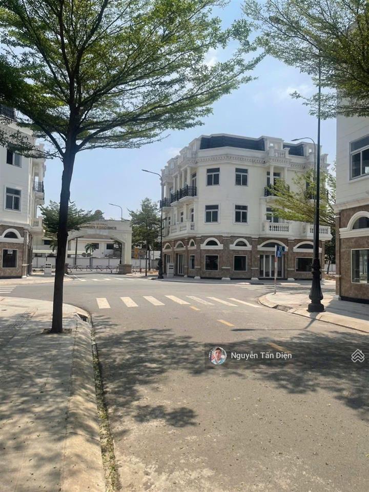 Bán cục đất kdc icon central 60m2 chỉ 3 tỷ 5 thương lượng