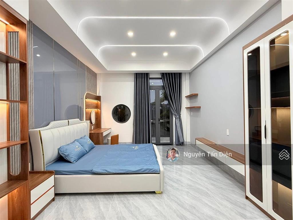 Nhà phố 3 tầng xe hơi ngủ trong nhà chỉ 5 tỷ thương lượng