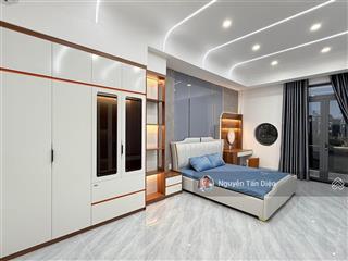 Nhà phố 3 tầng xe hơi ngủ trong nhà chỉ 5 tỷ thương lượng