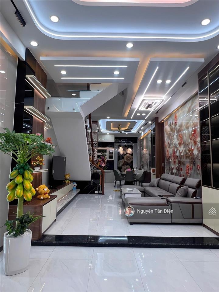 Nhà phố 3 tầng sổ hồng hoàn công