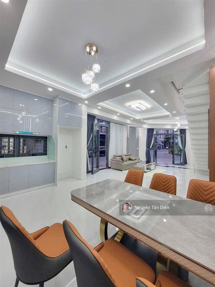 Nhà phố 3 tầng 2 mặt tiền vừa ở vừa kinh doanh