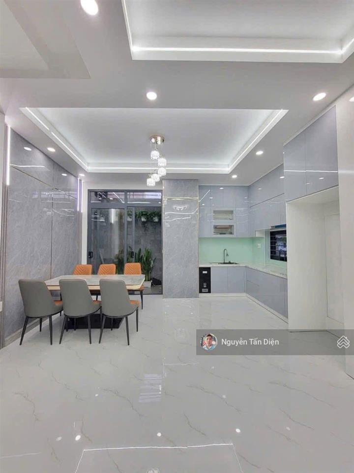 Nhà phố 3 tầng 2 mặt tiền vừa ở vừa kinh doanh