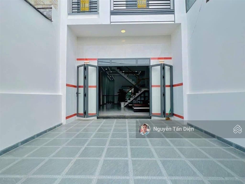 Nhà lầu trệt 100m2 sổ hồng hoàn công chỉ 2 tỷ 880 khánh bình