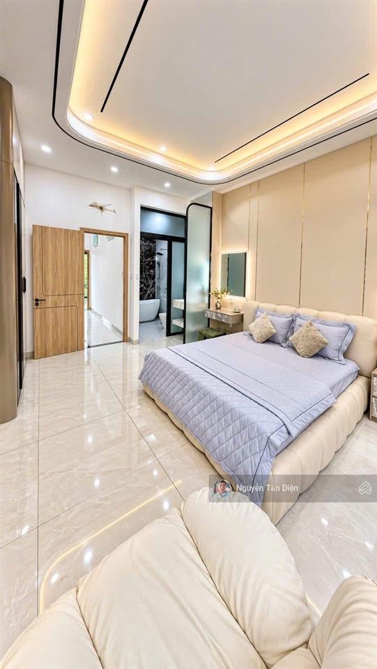Nhà phố tân hiệp chỉ 3 tỷ 550 thương lượng