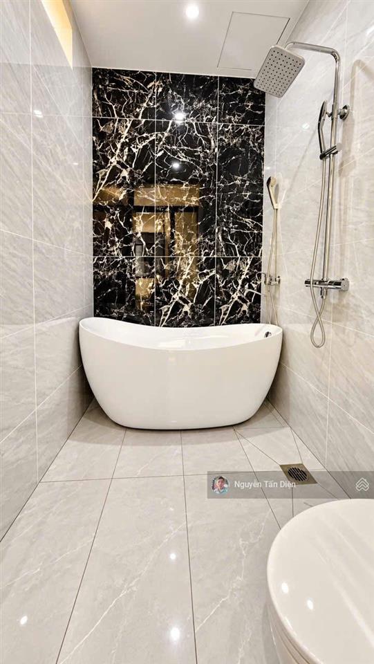Nhà phố tân hiệp chỉ 3 tỷ 550 thương lượng