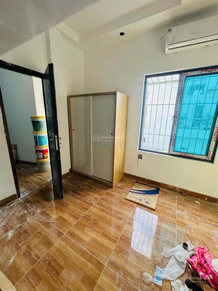 Gia đình cần bán gấp căn nhà 6 tầng, thang máy, dòng tiền 30tr/tháng. giá giảm sâu chỉ 10.2 tỷ