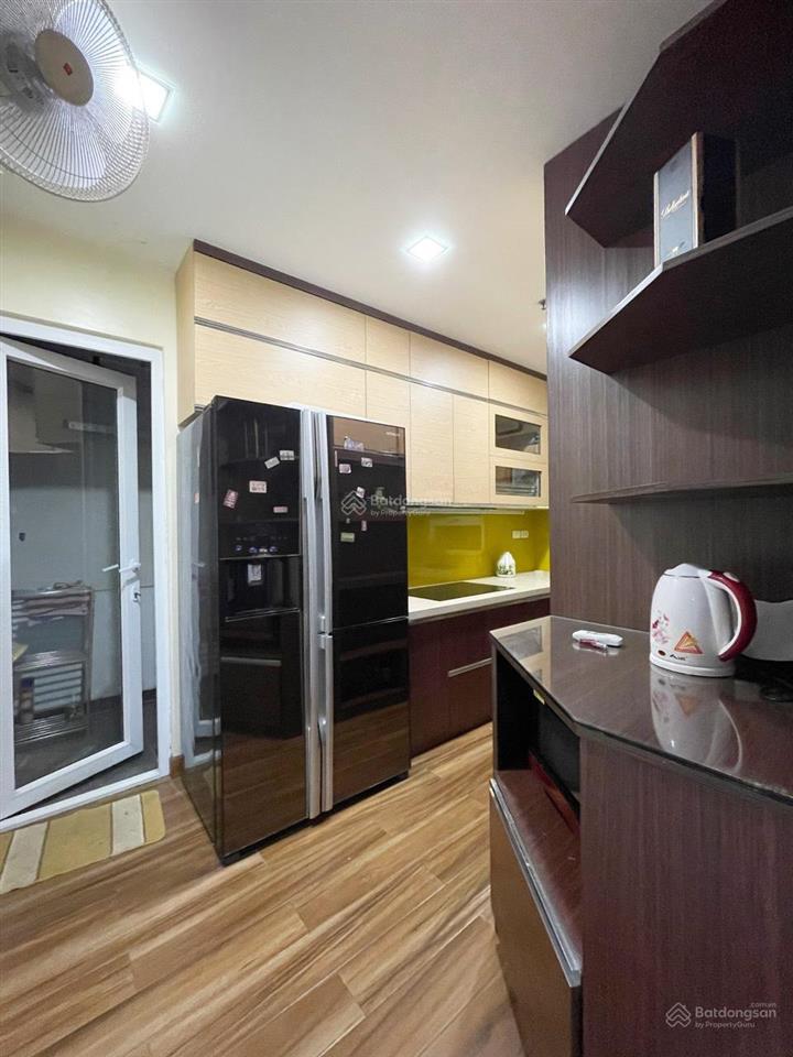 Vào luôn căn hộ tại golden palace  mễ trì 120m2 3pn 2vs đồ cơ bản giá tốt 16,5tr/th 0968 113 ***