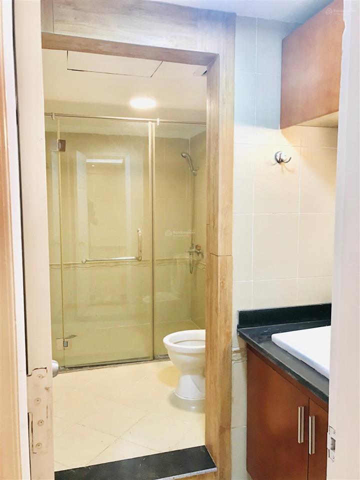 Chủ nhà gửi căn hộ ở sudico ct4 mỹ đình sông đà 135m2 4pn nội thất cơ bản giá 15tr/th 0969 286 ***