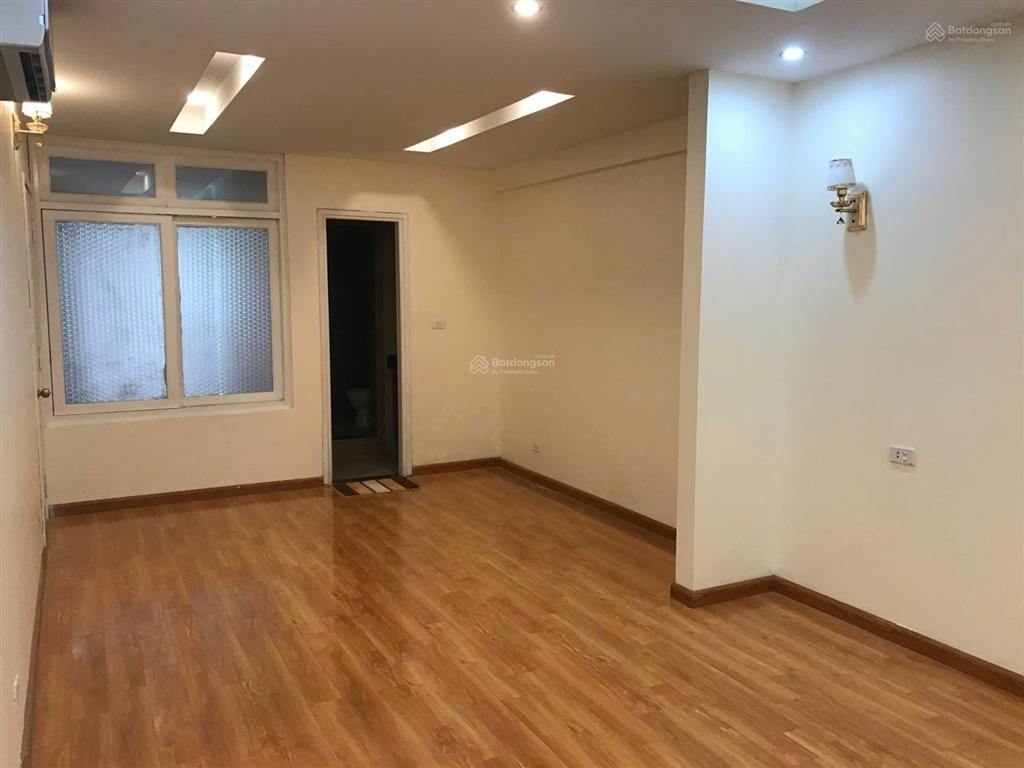 Chủ nhà gửi căn hộ ở sudico ct4 mỹ đình sông đà 135m2 4pn nội thất cơ bản giá 15tr/th 0969 286 ***