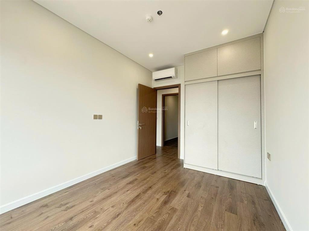 Cho thuê căn hộ giá tốt hoàng thành pearl  mỹ đình 112m2 3ngủ đồ cơ bản giá 16,5tr/th 0968 113 ***
