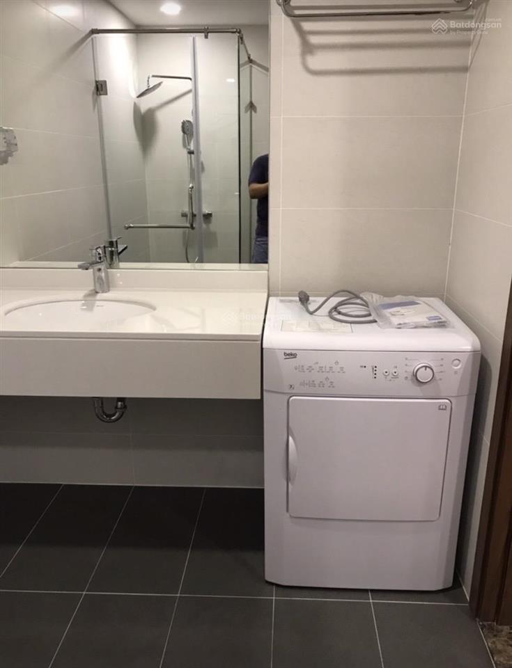Cho thuê căn hộ cao cấp discovery  cầu giấy giá 23tr/th 150m2 3pn 2wc full đồ nhà đẹp 0916 459 ***