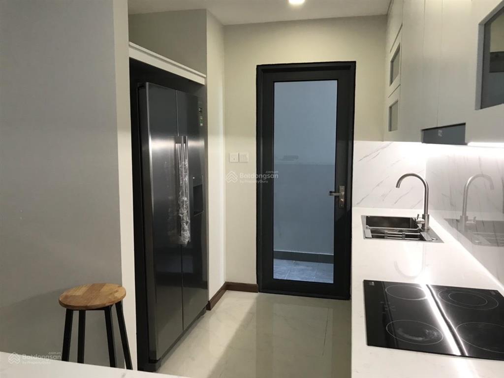 Cho thuê căn hộ cao cấp discovery  cầu giấy giá 23tr/th 150m2 3pn 2wc full đồ nhà đẹp 0916 459 ***