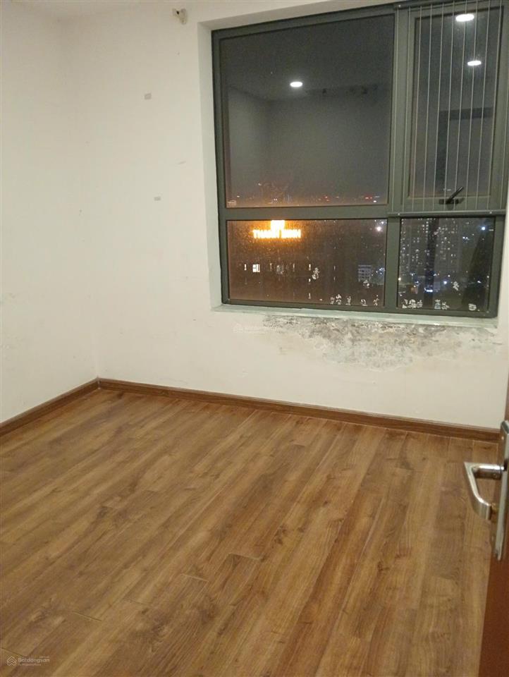 Cho thuê căn góc chung cư smile building  số 1 nguyễn cảnh dị, hoàng mai. 3pn 10 tr