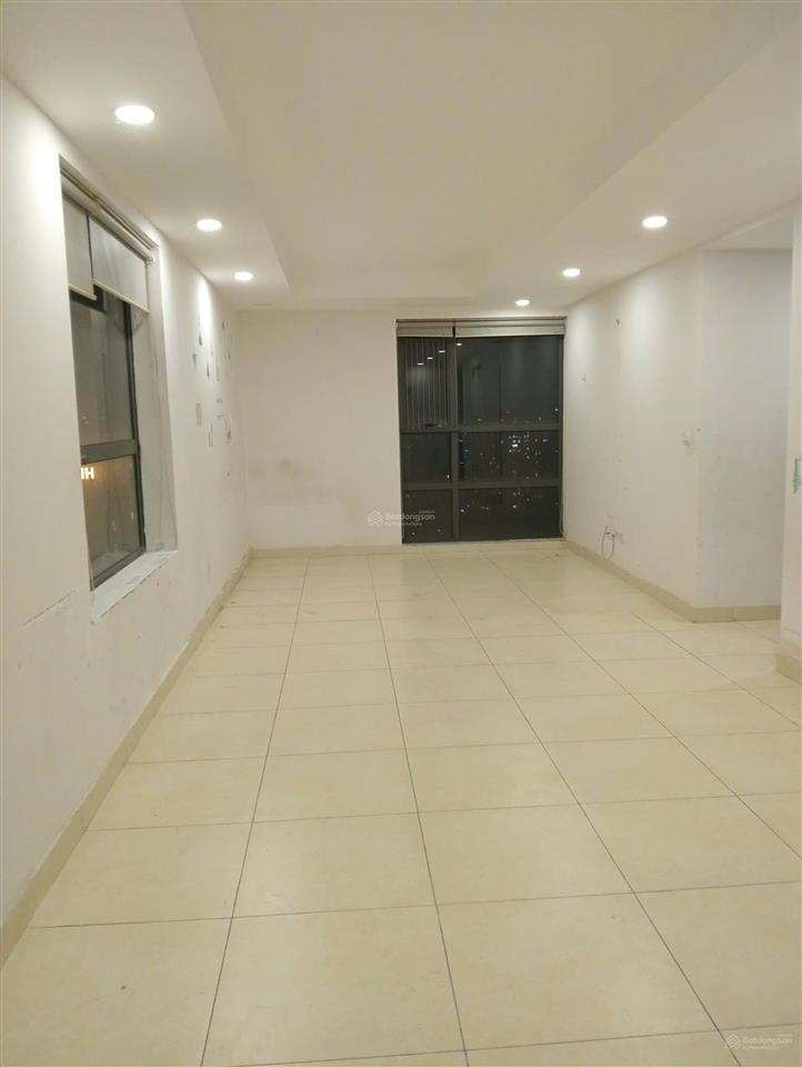 Cho thuê căn góc chung cư smile building  số 1 nguyễn cảnh dị, hoàng mai. 3pn 10 tr