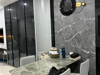 Bán căn hộ 2pn, 2wc tại rose town 79 ngọc hồi, 6,7 tỷ, 78m2 full đô, bao sổ