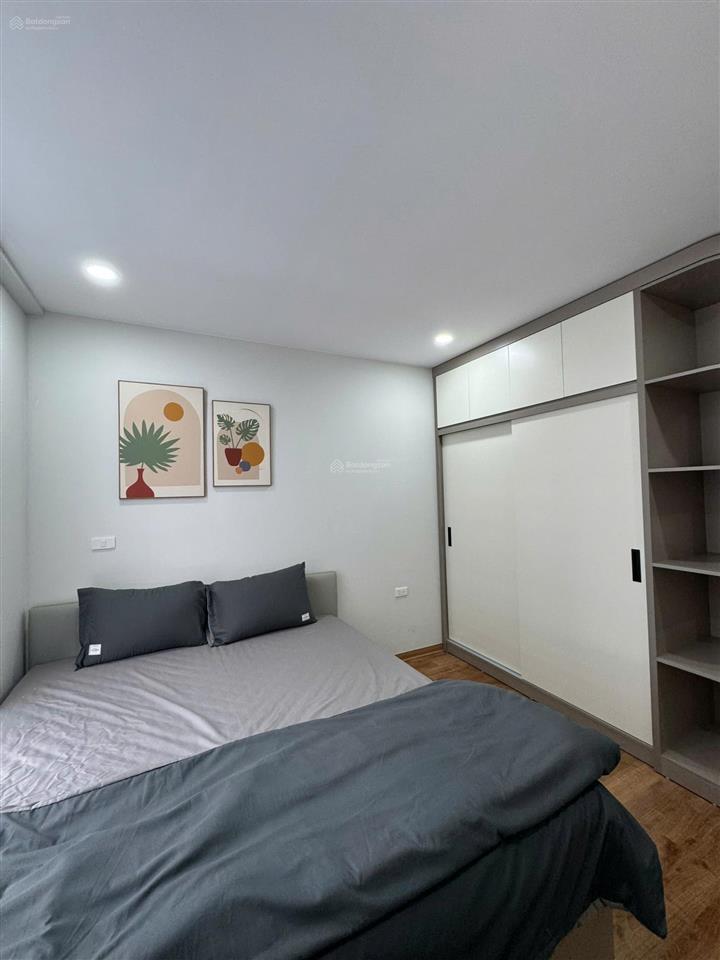 Bán căn góc tòa dv03 rose town 79 ngọc hồi 93m căn góc tầng trung 3 pn đủ đồ 7050 tr, nhà đẹp view