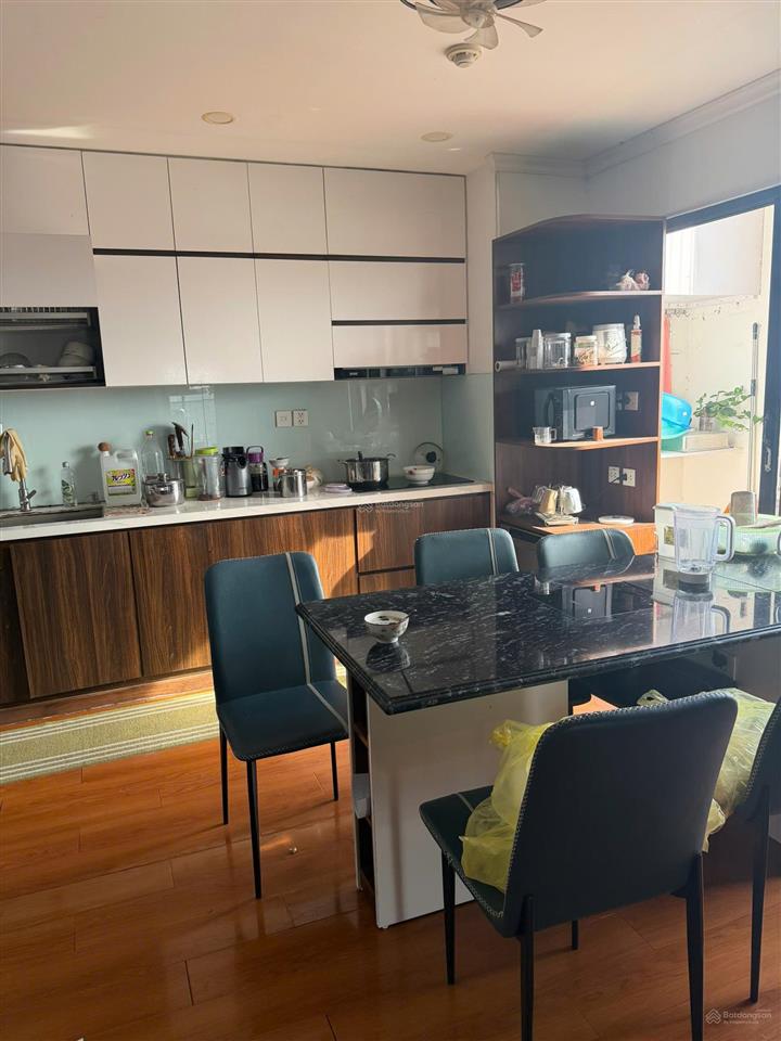 Cho thuê cc hateco hoàng mai yên sở 3 pn full đồ 9 tr, căn góc 95m, nhà cực đẹp