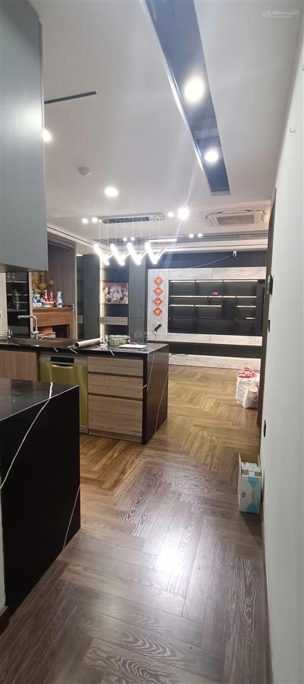 Cho thuê rose town 79 ngọc hồi, hoàng mai, 105m², 3 pn, 11 triệu, cực đẹp, mới