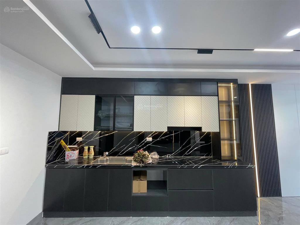 Cho thuê nhà riêng 24 kim đồng  hoàng mai, 52m x6t, 5 pn full đồ cơ bản, 20 triệu, đẹp