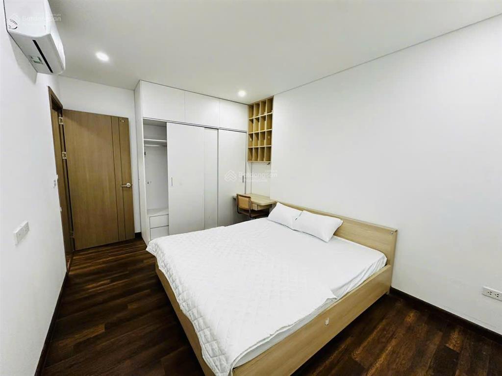 Cho thuê chung cư viễn đông star tốt giáp nhị  hm 100m², căn góc, 3 pn full đồ 13.5