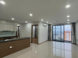 Cho thuê chung cư rose town 79 ngọc hồi 105m², 3 pn căn góc, full đồ cơ bản 12 triệu nhà cực đẹp