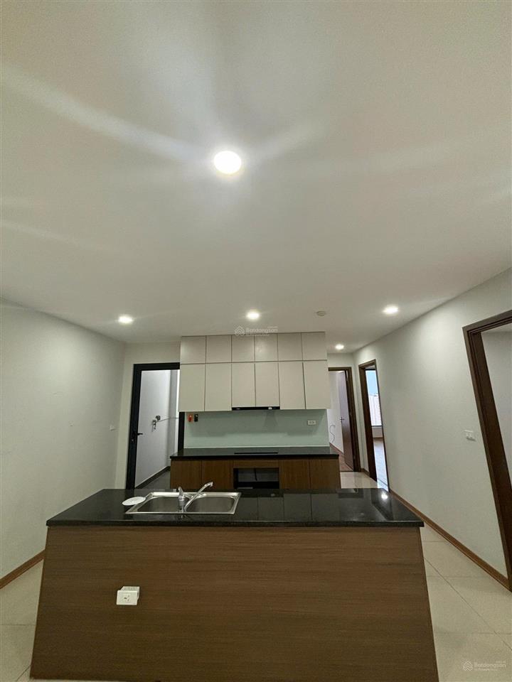 Bán gấp chung cư rose town  79 ngọc hồi, hoàng mai  3pn 6 tỉ, lô góc