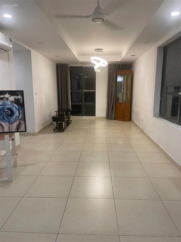 Cho thuê chung cư smile building số 1 nguyễn cảnh dị hm 100m 3pn 13tr, có đồ, nhà đẹp