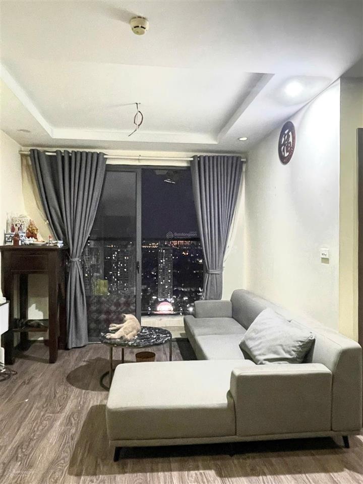Cho thuê chung cư helios tower 75 tam trinh  minh khai 60m, 2pn, full đồ 10,5 tr