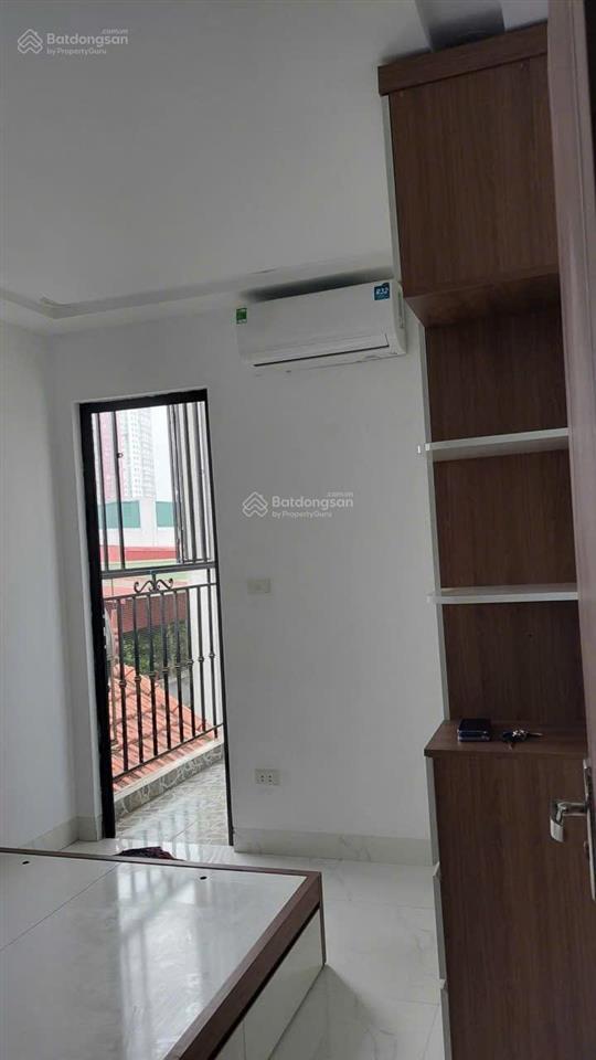 Cho thuê chung cư 629 giải phóng gần bách khoa, xây dựng kinh tế, 55m 2 pn giá 7.5 tr