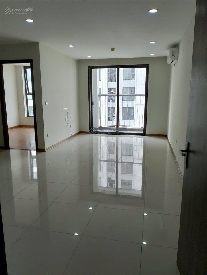 Bán chung cư rose town 79 ngọc hồi căn 2302  tòa dv01  hoàng mai, 71m, 2 pn cơ bản, lâu dài