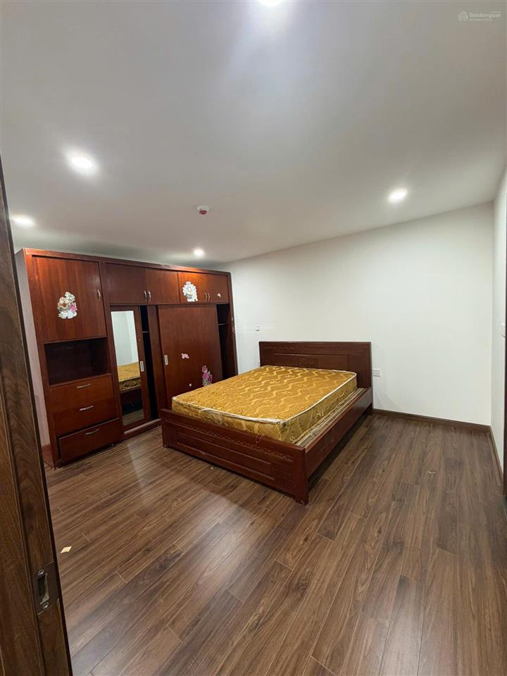 Cho thuê chung cư 699 trương định 120m, 4 pn đủ đồ, 10.5 tr, quá rẻ có phải không?