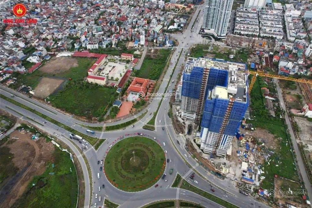 Cần bán đất mặt đường phạm văn đồng vị trí đẹp