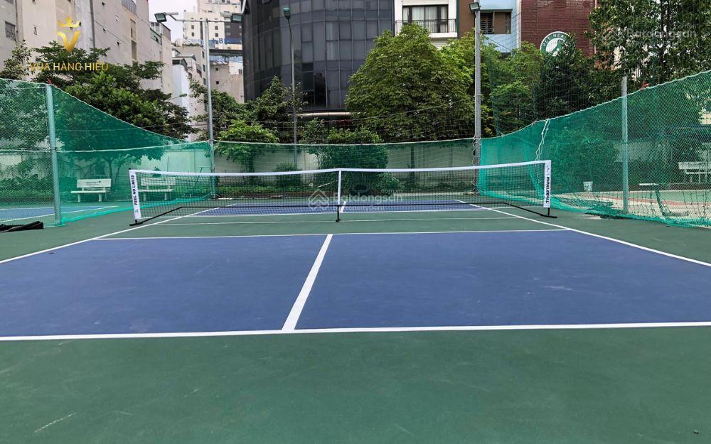 Cho thuê 500m2 sân pick đã có sẵn phường thiên hương