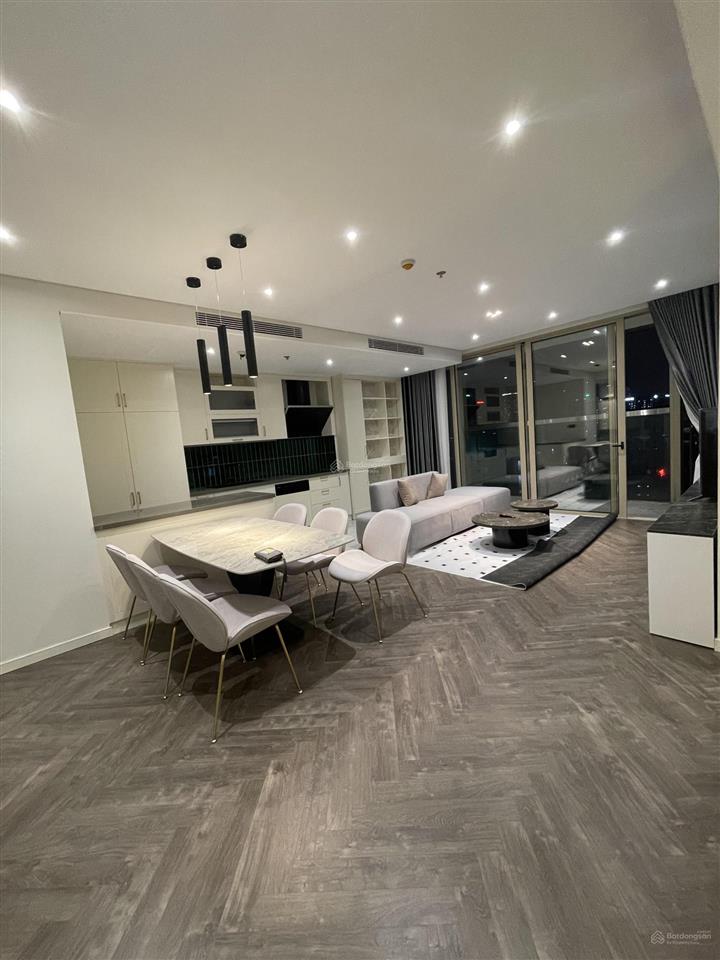 (uỷ quyền chính chủ) bán căn hộ 4pn  121m2 ful nội thất cao cấp tại epic duy tân giá tốt và hiếm