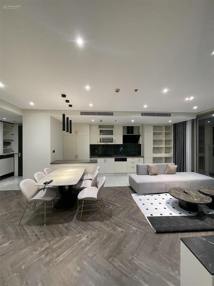 (uỷ quyền chính chủ) bán căn hộ 4pn  121m2 ful nội thất cao cấp tại epic duy tân giá tốt và hiếm