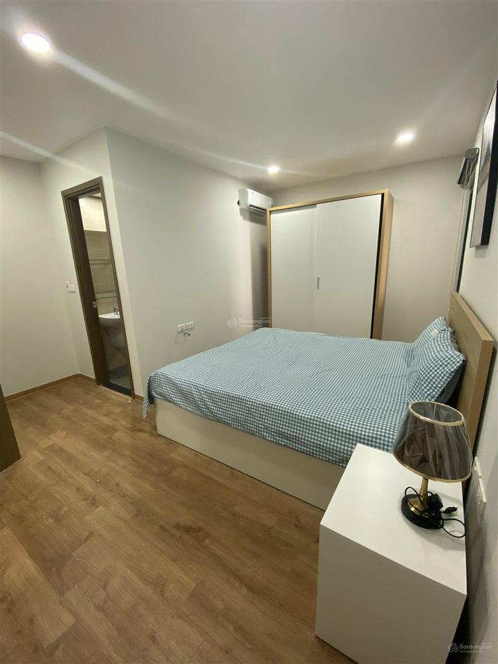 (giá tốt nhất tòa) bán cc rose town 79 ngọc hồi, 2pn, 2wc, nội thất cơ bản gắn tường