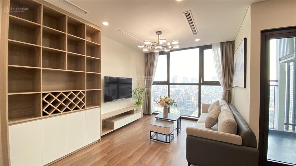 Chính chủ rao cho thuê cc tại chung cư pcc1 triều khúc, giá thỏa thuận, 60m2 mới, nổi bật và hiếm