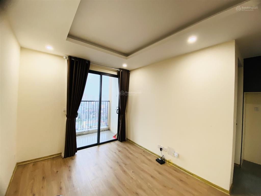 Cho thuê căn góc 103m2, nội thất cơ bản để ở hoặc làm văn phòng tại pandora, lâu lâu mới có ạ