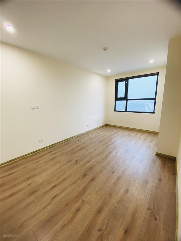 Cho thuê căn góc 103m2, nội thất cơ bản để ở hoặc làm văn phòng tại pandora, lâu lâu mới có ạ