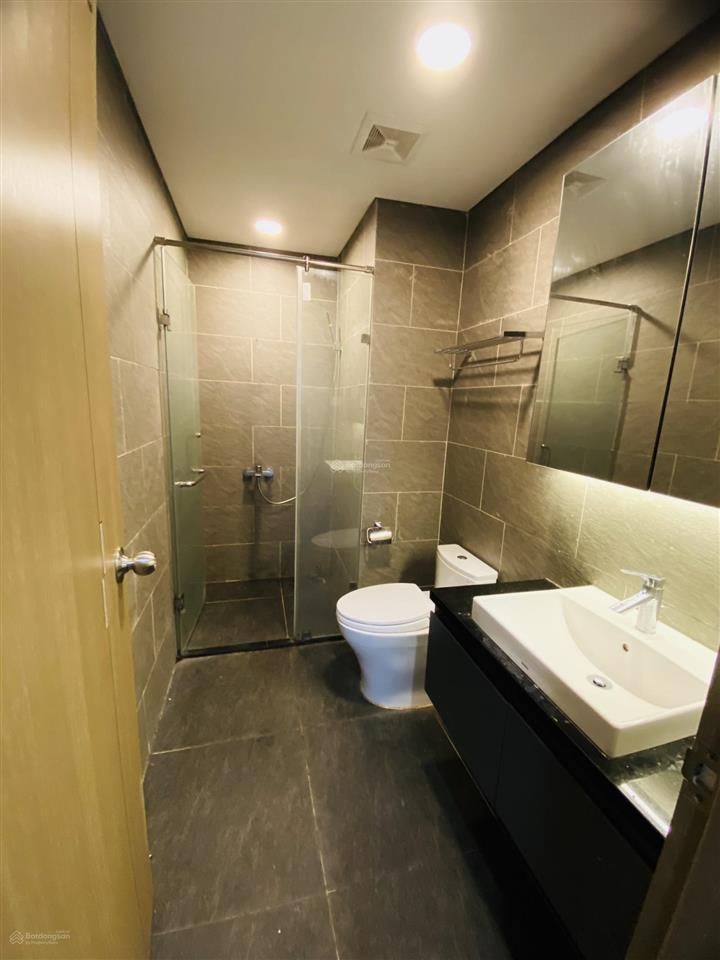 Cho thuê căn góc 103m2, nội thất cơ bản để ở hoặc làm văn phòng tại pandora, lâu lâu mới có ạ