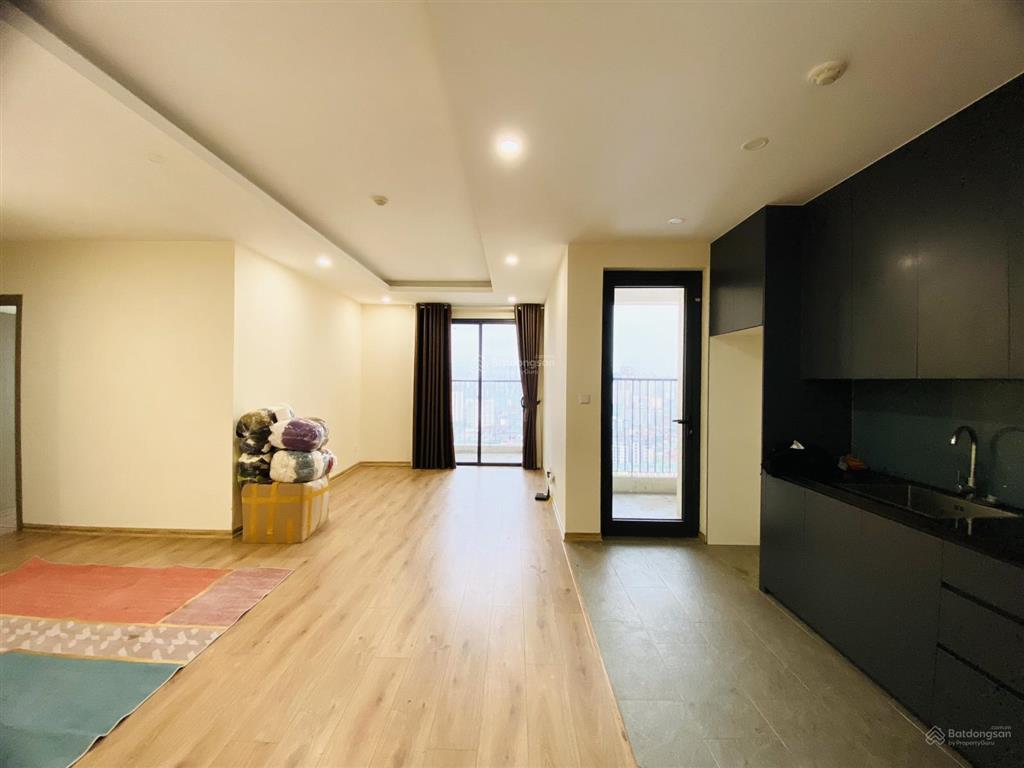 Cho thuê căn góc 103m2, nội thất cơ bản để ở hoặc làm văn phòng tại pandora, lâu lâu mới có ạ