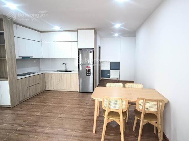 Liên tục cập nhật cho thuê căn hộ 2pn dự án samsora giá tham khảo tốt trong khu vực  em ah