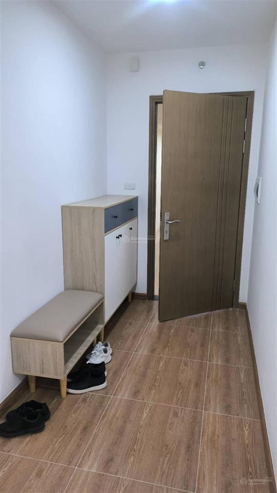 Liên tục cập nhật cho thuê căn hộ 2pn dự án samsora giá tham khảo tốt trong khu vực  em ah