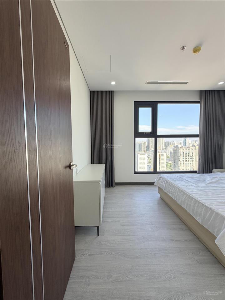Cho thuê cc tại sunshine center, 25 triệu vnd, 115m2, 3pn, 2wc nhà mới tinh