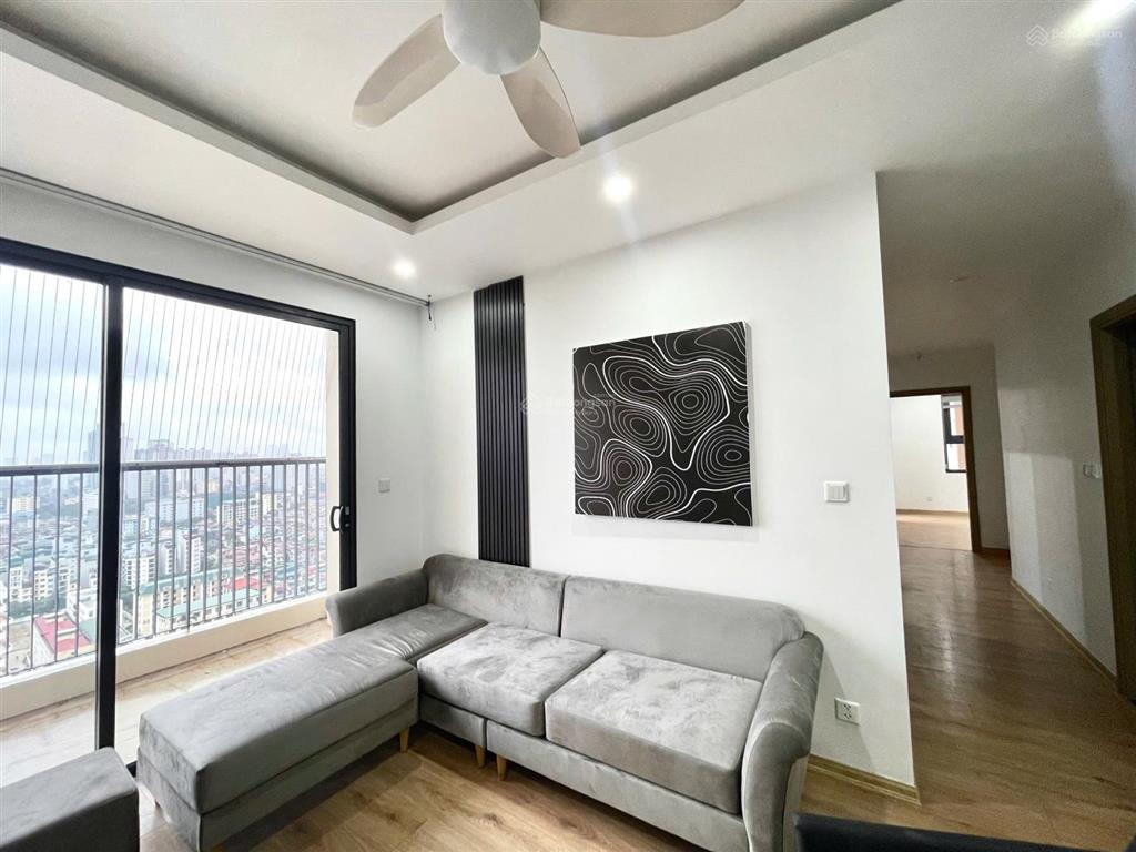 Chính chủ gửi cho thuê căn góc 104m2  3 phòng ngủ  đầy đủ nội thất giá chỉ 18 triệu/ tháng